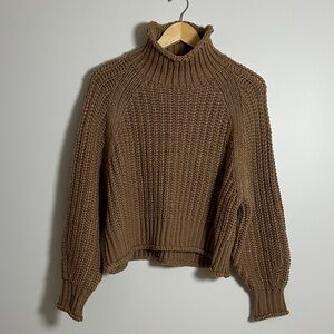 H&M Brown Cropped Knit Turtleneck Sweater